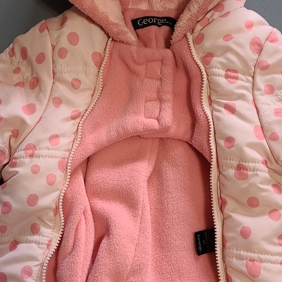 Baby Snowsuit - Picture 4 of 6